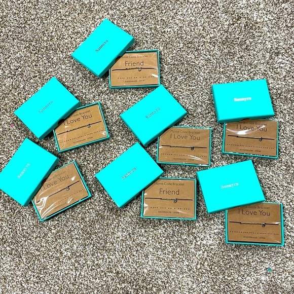 sannyra Jewelry - Lot of 7 Morse code bracelets. New in box